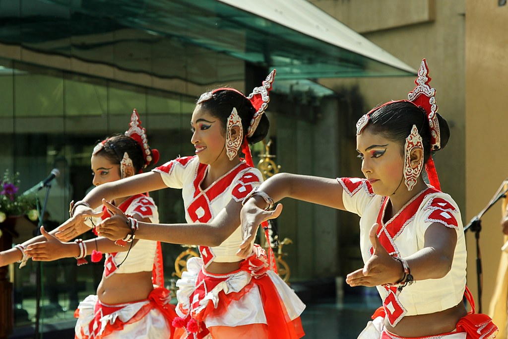 kandy dance